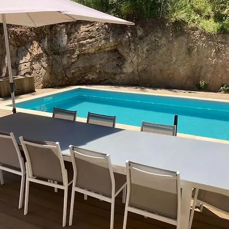 Holiday home Maison Avec Piscine, A Proximite Des Plages *