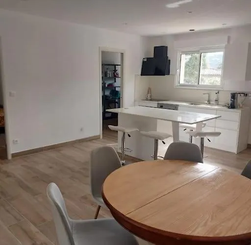 Ferienhaus Maison Avec Piscine, A Proximite Des Plages